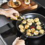 Сковорода Tefal Unlimited 28 см